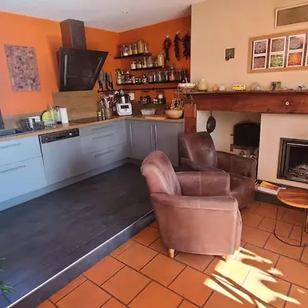 Bed and breakfast Dans Grande Maison Au Calme Face Aux Pyrénées Avec Salle D'eau Et Wc Privatifs Bernac-Debat